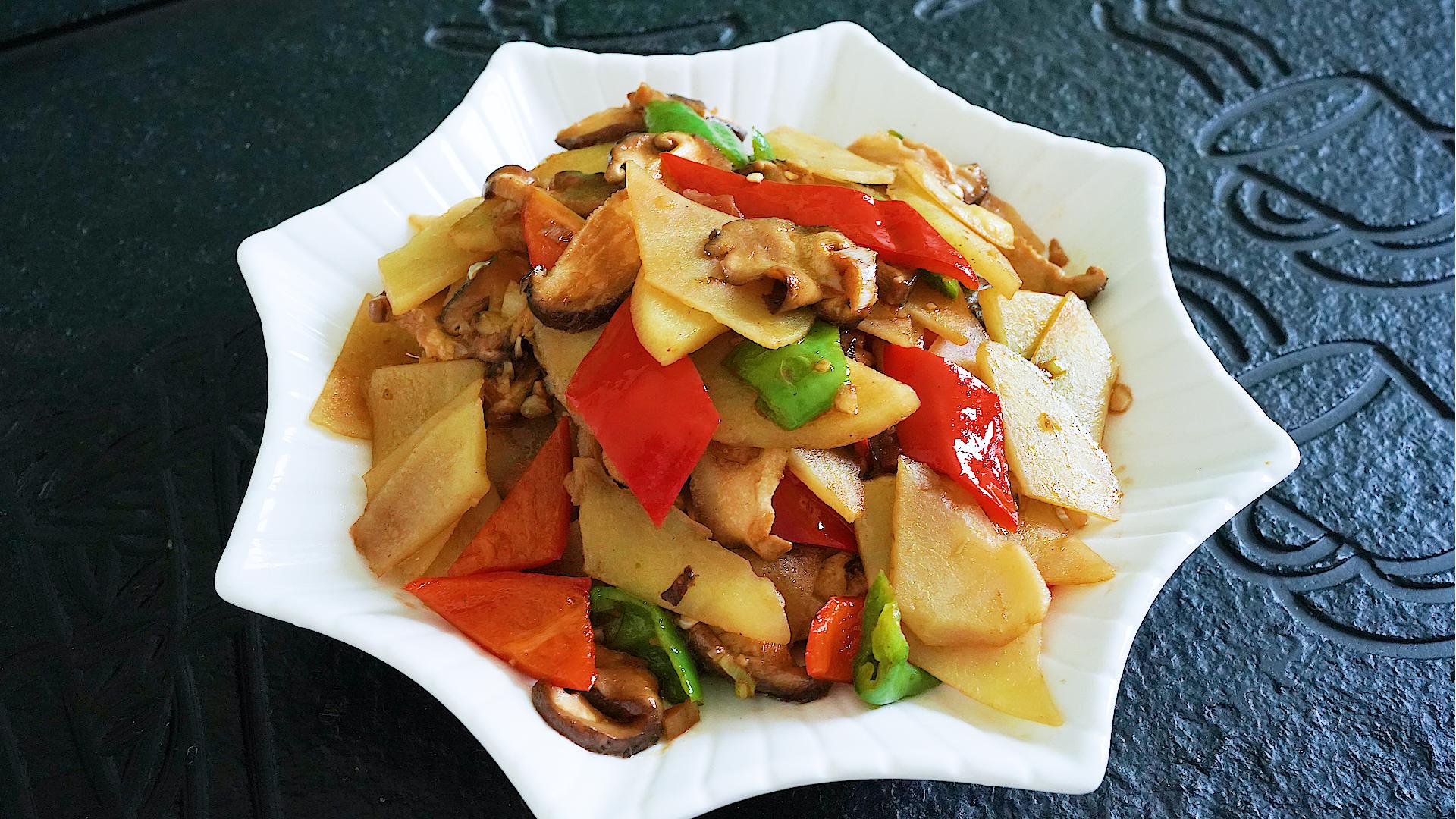 香菇土豆片怎么炒好吃又简单,香菇胡萝卜土豆片的做法大全集