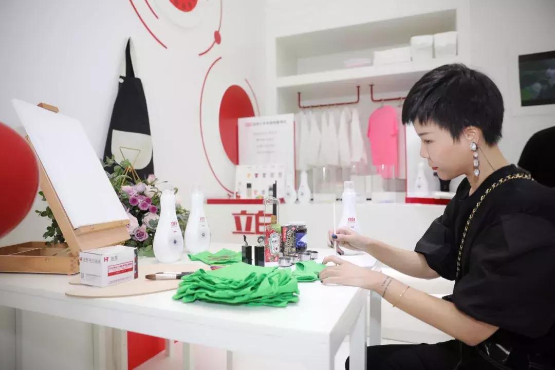 明星洗衣服的八卦,小S和古巨基到底谁更奇葩?