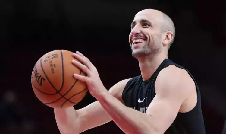 NBA历史50大巨星：詹皇现役第一库里前十！杜兰特为科比鸣不平