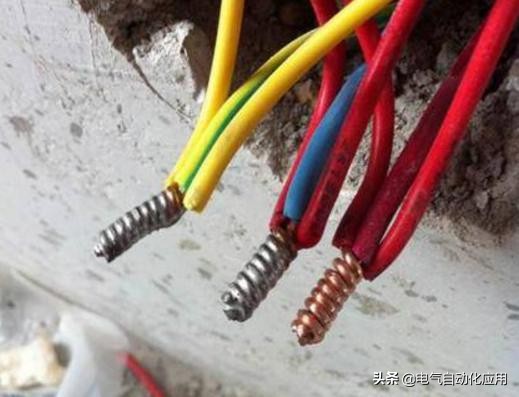 电工缠绝缘胶带,电工绝缘胶带使用方法