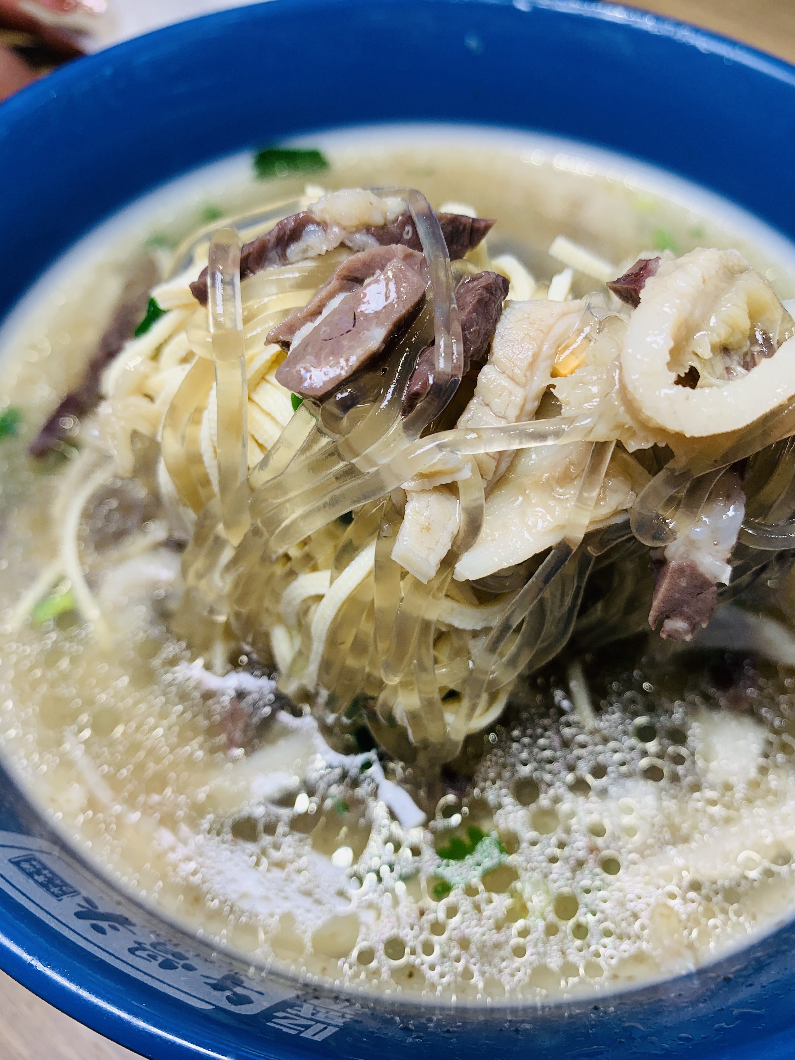 长春不起眼小店,长春朝鲜族牛肉汤饭