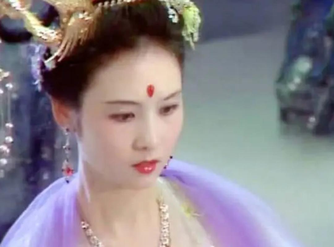 和唐僧对应的女人是谁 (唐僧身边的那个女人是谁)