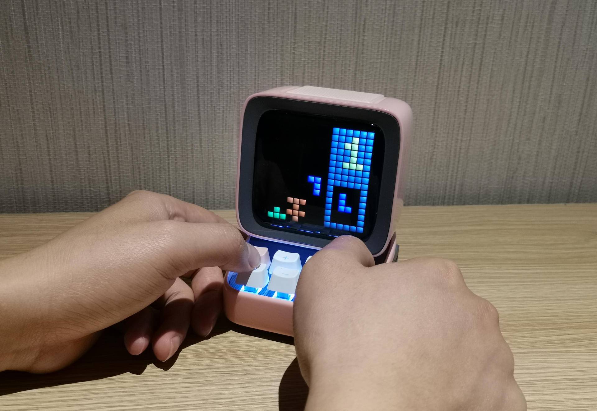 电竞版蓝牙音箱上手体验,ditoo蓝牙音箱评测