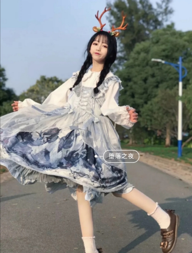 lolita白菜小裙子开箱,100多的lolita裙超白菜推荐
