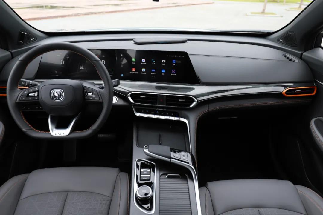 与宝马x1同级别的suv,新款宝马x1大小与长安cs55对比