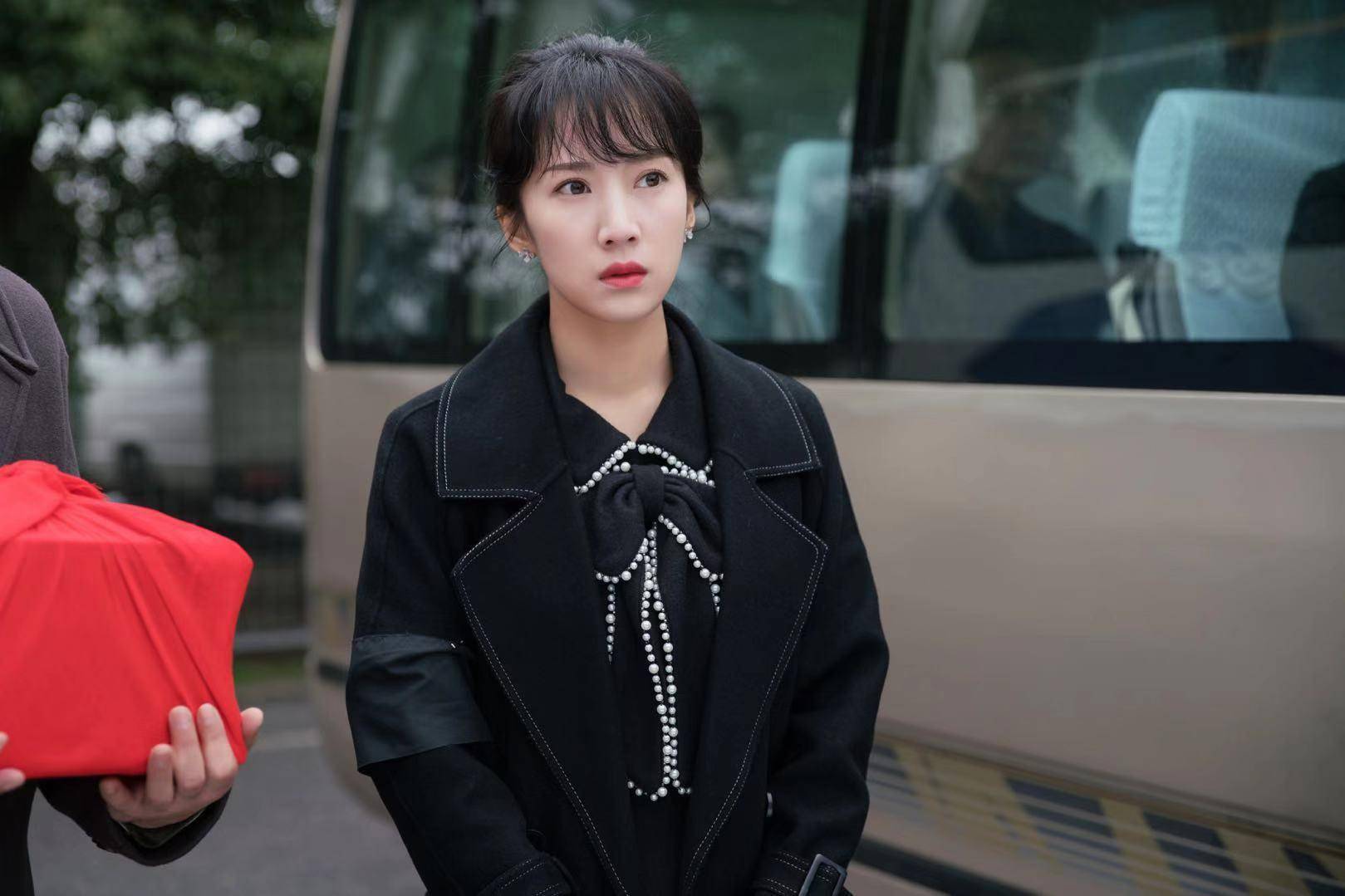 李念在蜗居中的穿着,蜗居李念最新发布