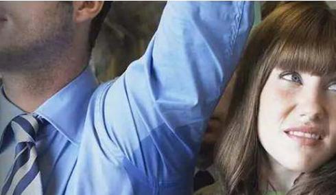 夏天爱出汗全身皮肤摸着很凉,夏天爱出汗汗很臭