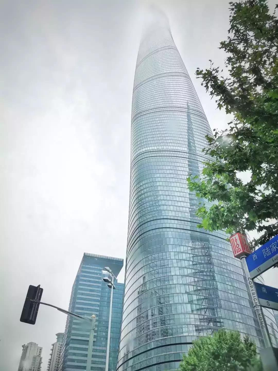 上海观复博物馆地面,上海中心37楼观复博物馆