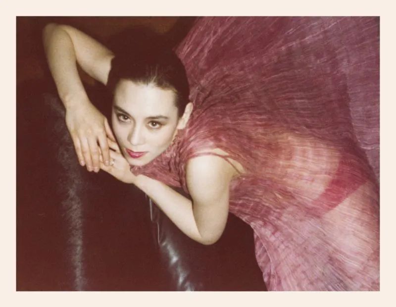 她取了个中国名字，从此纵横西方名流艺术圈30年