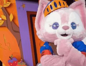 她出道不到30天就成顶流！帮迪士尼狠赚一大笔！但画风渐渐跑偏？