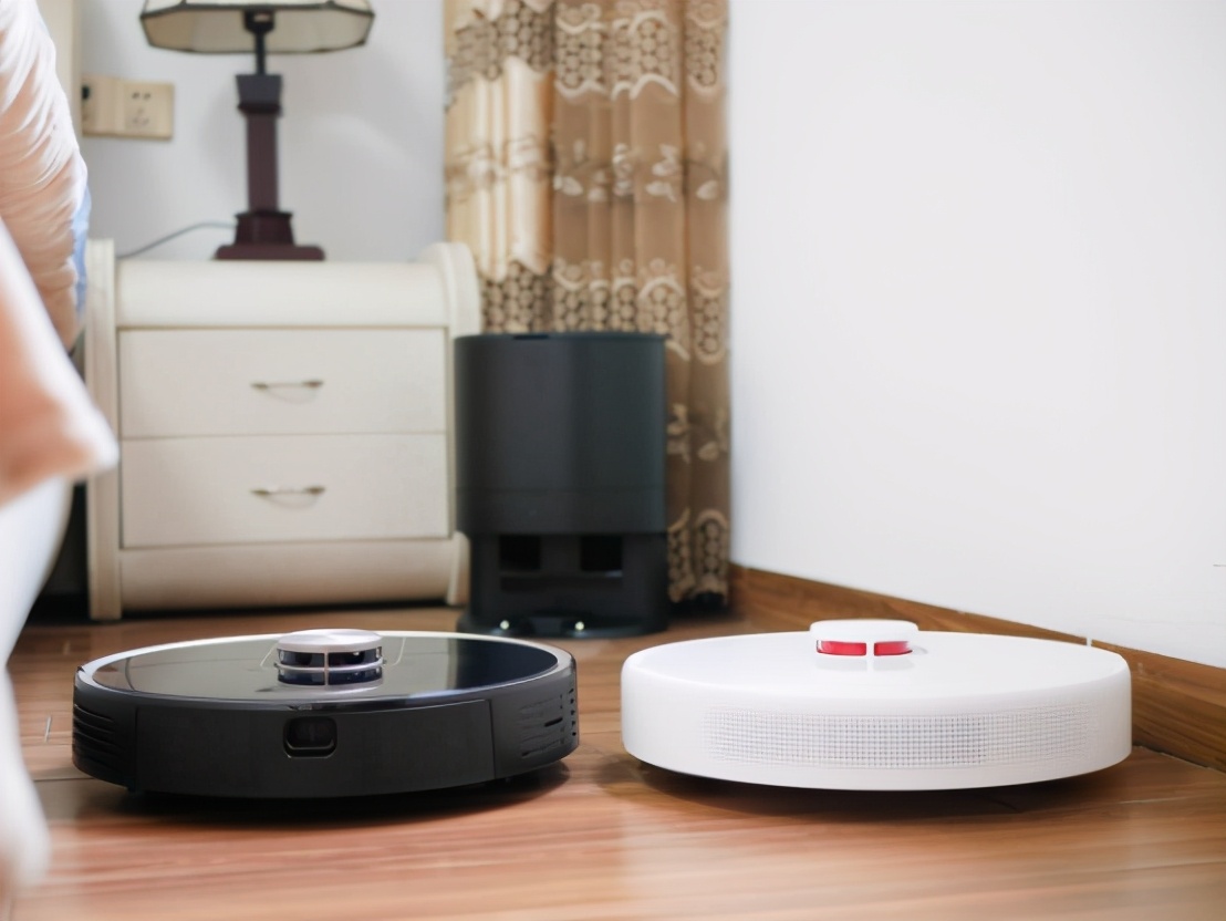 由利扫地拖地一体机自清洁,由利全自动扫地机直播