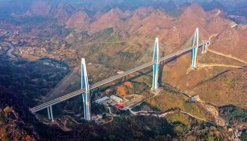 贵州是如何强势逆袭的,贵州突飞猛进的发展