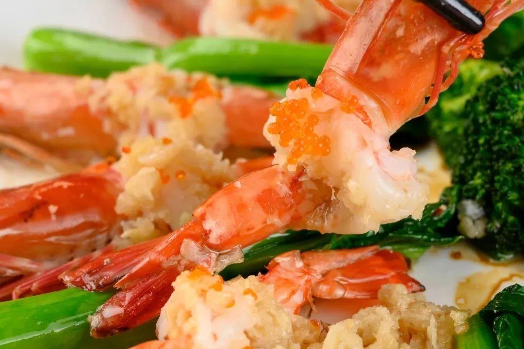 4000m²「平价海鲜」，还藏了个老广早茶，鸡煲、羊肉、虾蟹