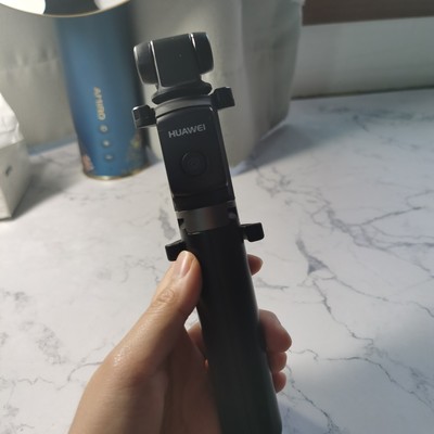 华为有线自拍杆的使用方法及操作,华为手机用自拍杆的使用方法图解