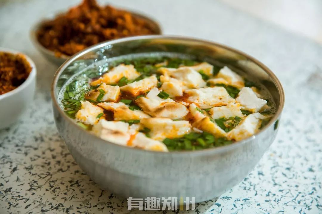 沙口路的这碗汤，让郑州街头的人们都成了美食家