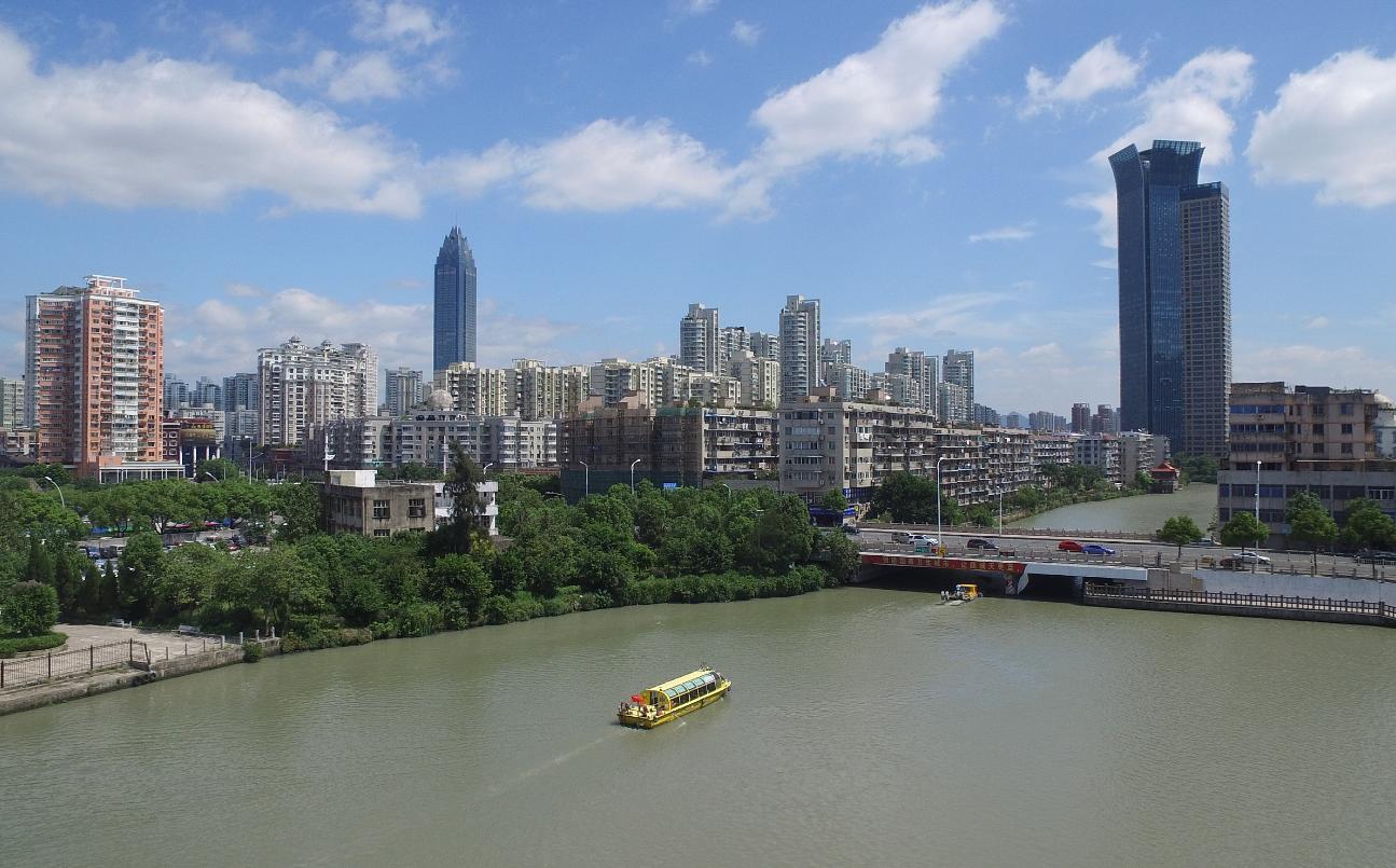 让·平：娶非洲总统女儿，与小舅子竞争总统宝位，直言：是温州人