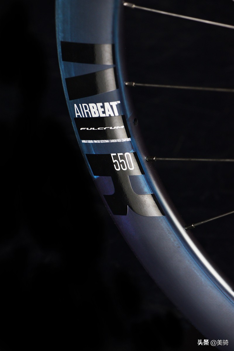 fulcrum碳刀和多特碳刀,碳刀轮组推荐蓝色