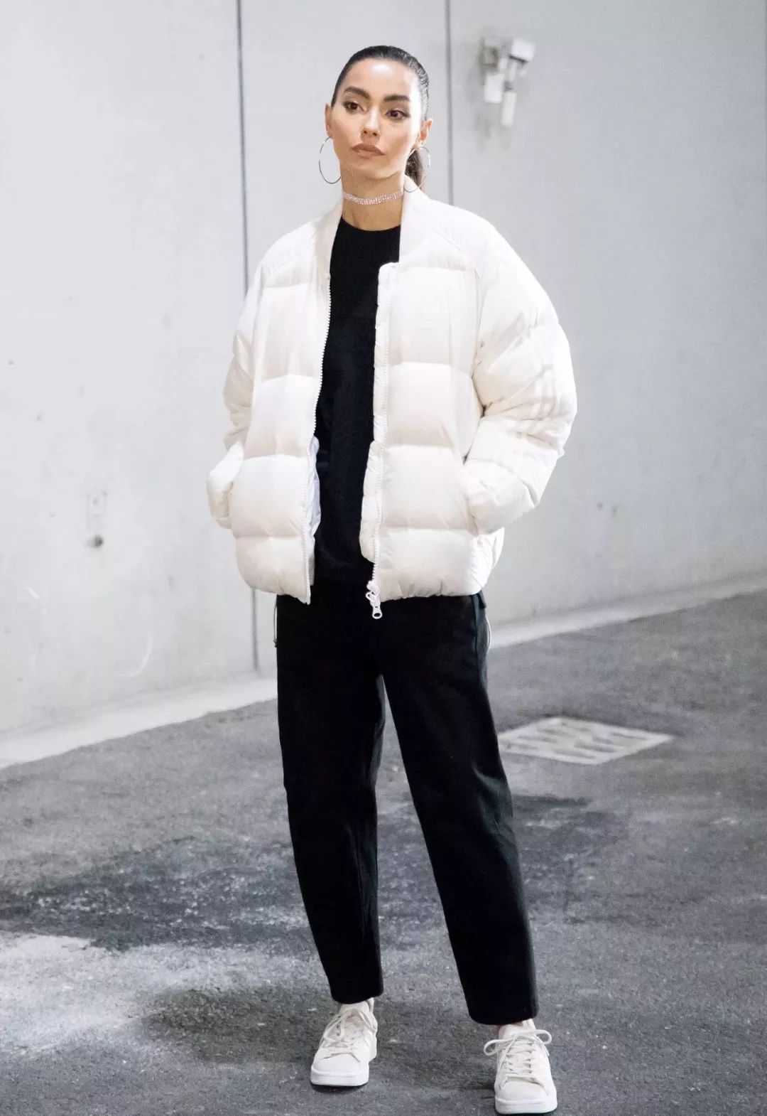 40-50岁洋气羽绒服裤子,冬天流行这样的羽绒服温暖又时髦