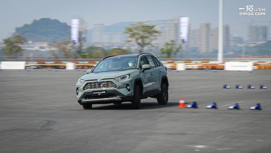 TNGA的革新有多强?试驾一汽丰田全新RAV4