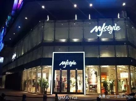 优衣库大卖300亿,优衣库新店开业方案