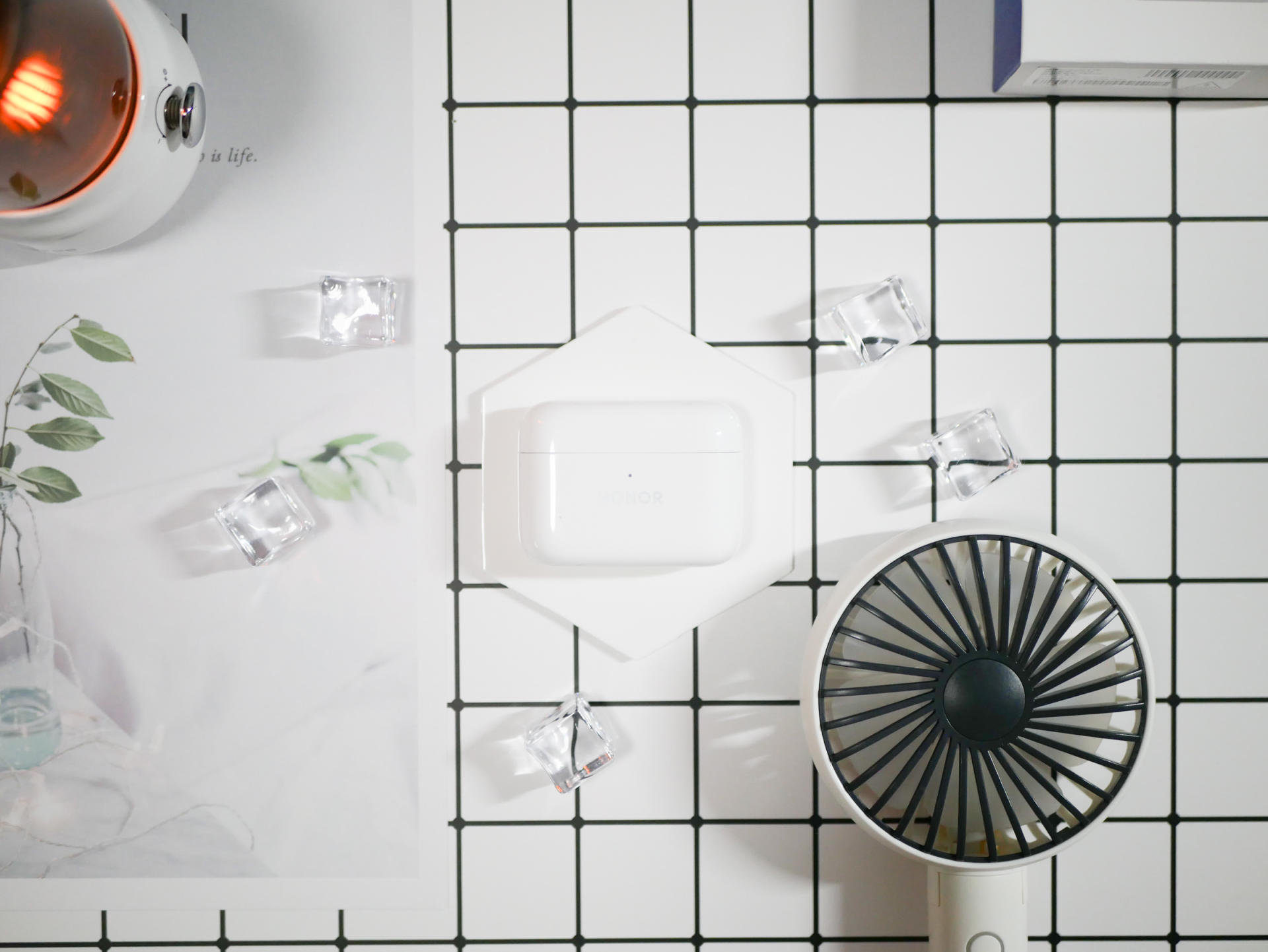 荣耀earbuds2se和freebuds4i,荣耀earbuds2se功能介绍