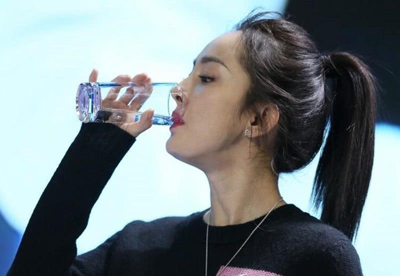 皮肤很好的人还要保养吗,皮肤好的人都会干嘛