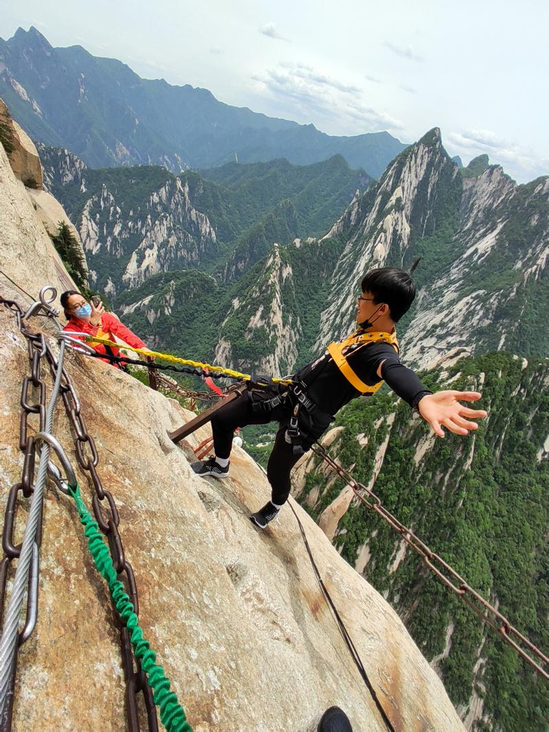 华山派的轻功一定被低估了——华山一日游有感