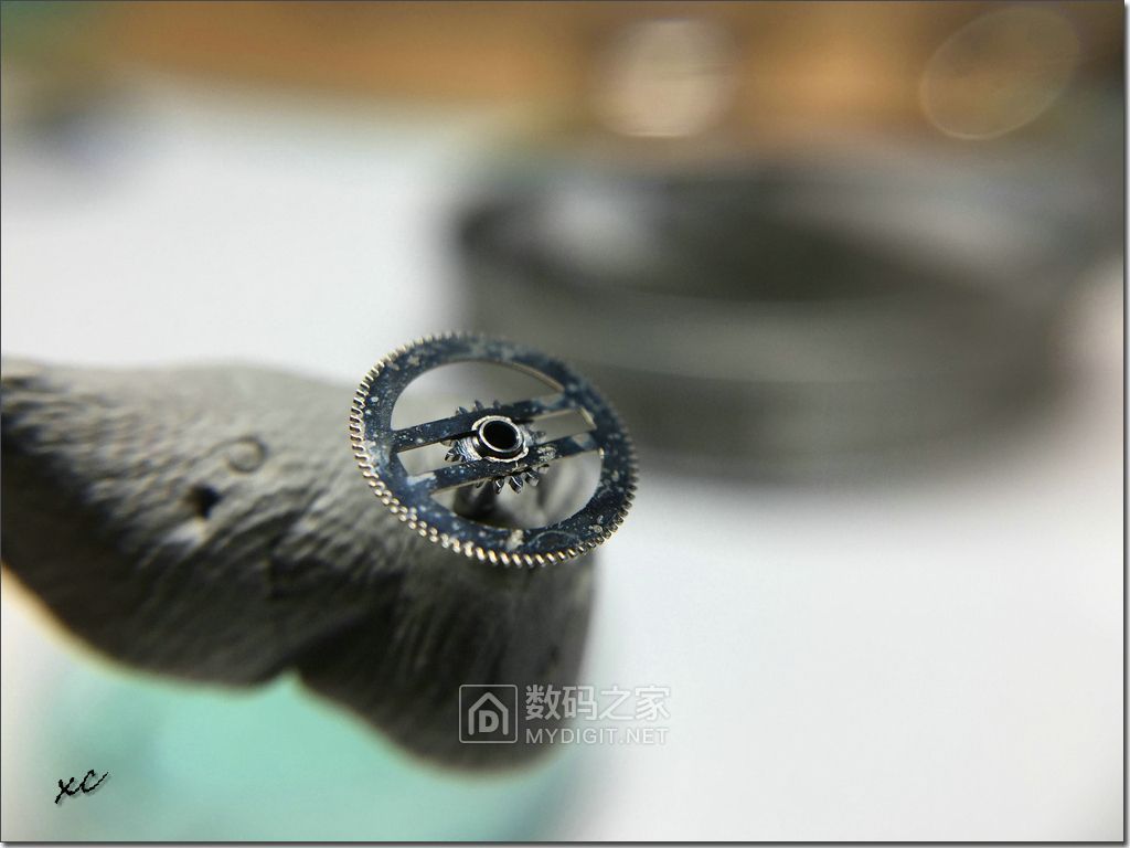 美度贝伦赛丽m8690真假对比图,美度贝伦赛丽m8690哪年上市的