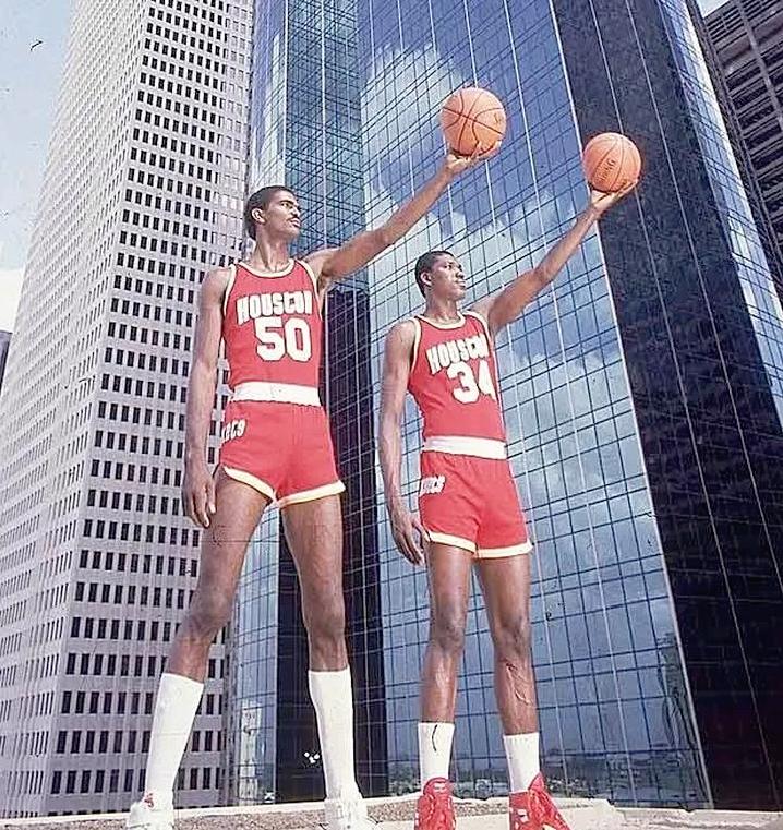 nba新秀奥拉朱旺脚步,nba梦幻脚步奥拉朱旺