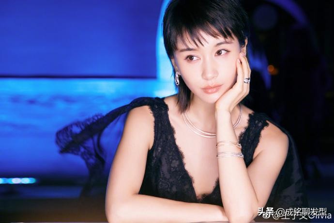 王子文欢乐颂里短发叫什么,王子文出席活动短发图片