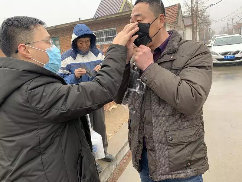 千名干部进企业走访活动,万名干部下基层工作调研