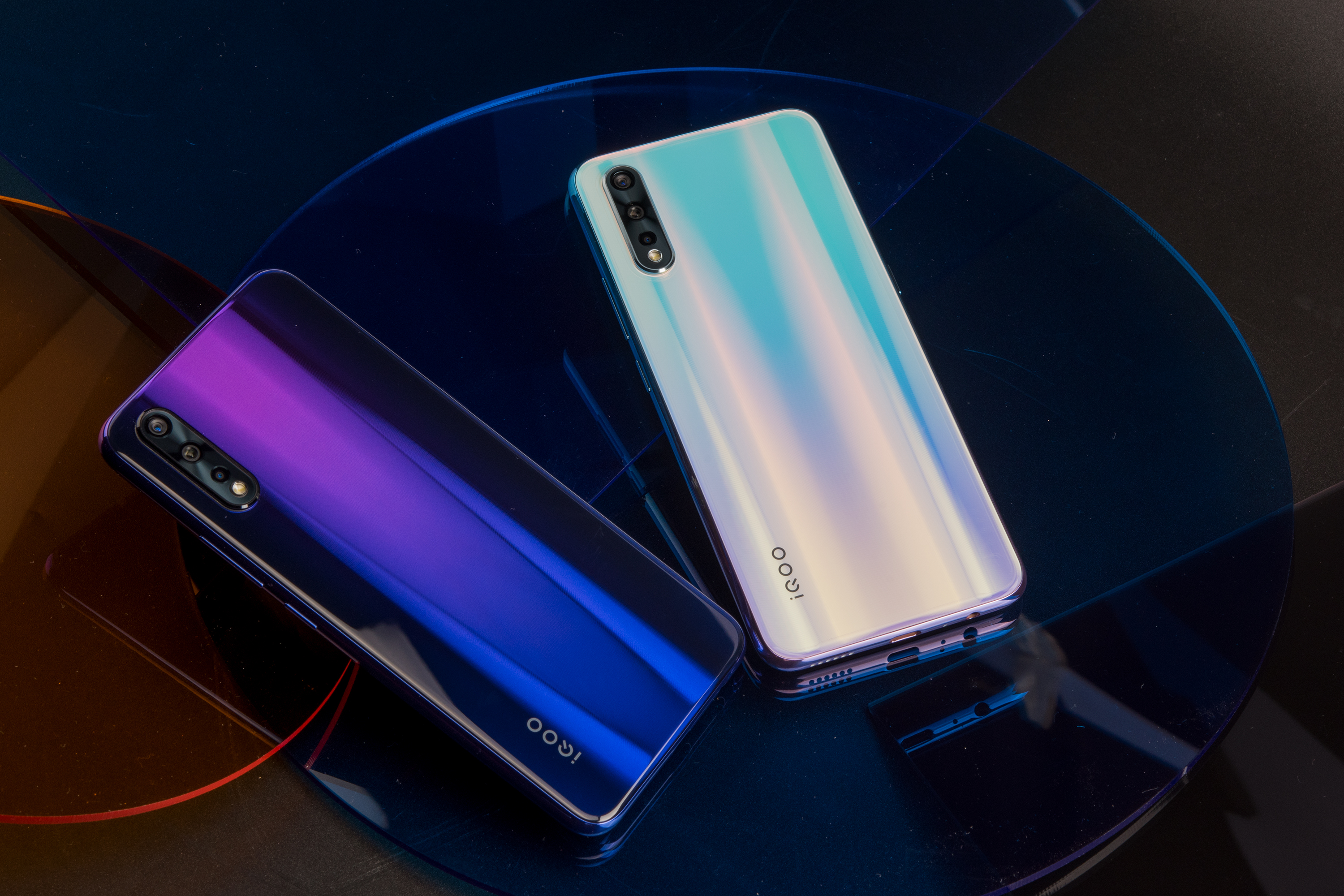 iqooneo855版价格,iqooneo855版原装屏多少钱