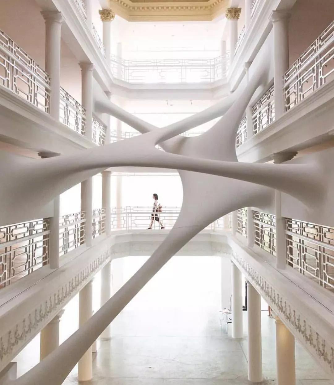 2017年迈阿密艺术博览会作品展示,2019年迈阿密魅力秀