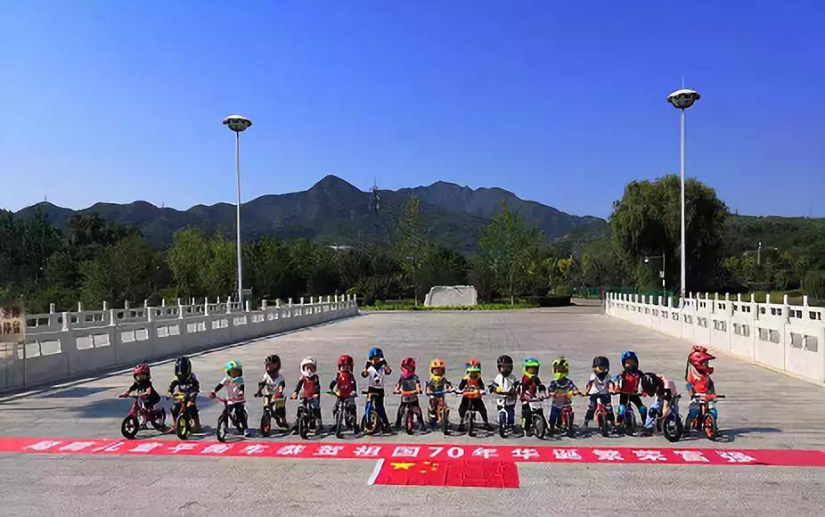 聪明的孩子都在玩！门头沟这家平衡车俱乐部国庆大促销！快预约吧