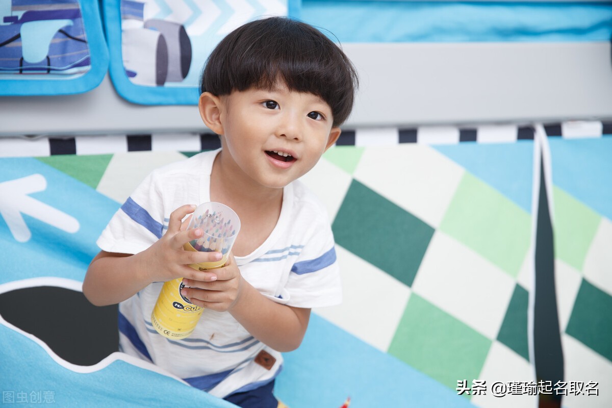 寓意好的男孩洋气小名,寓意美好的男孩小名大全