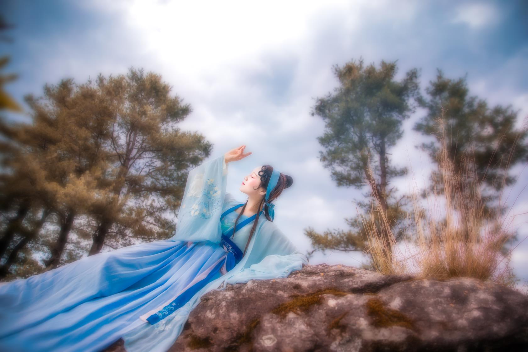 穿汉服一定要知道汉服知识吗,正版汉服和盗版汉服区别对比