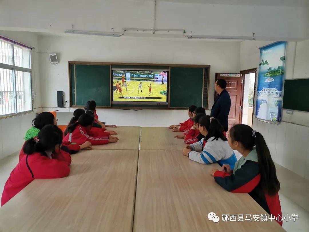 刚进学校的新老师,刚入职新教师