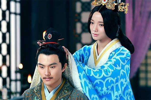 里耶出土秦朝竹简,里耶古镇出土了多少秦简