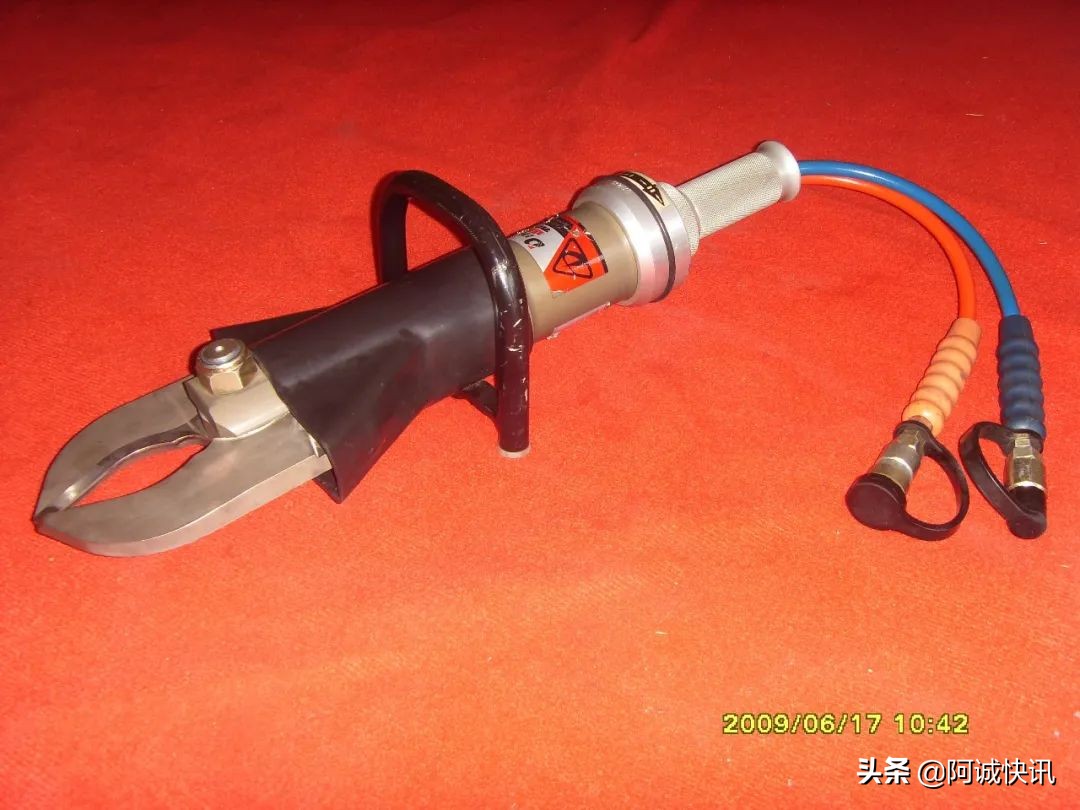 抢险救援装备性能参数和使用方法,抢险救援器材讲解示范