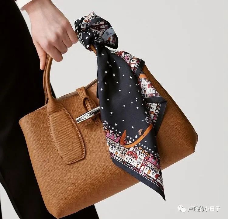 最有权势的德国总理天天背的千元包,这个法国的品牌到底多好用