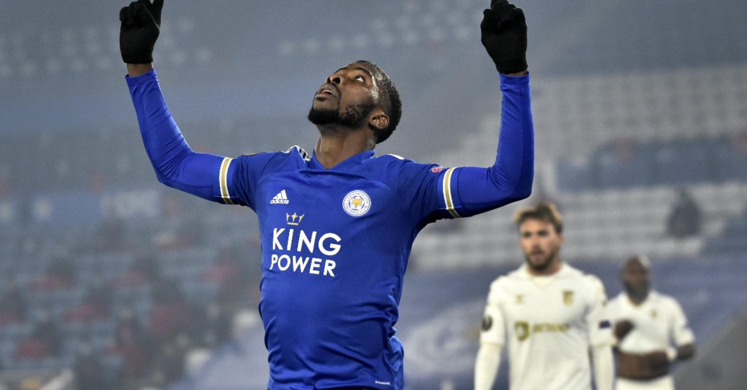 欧联杯曼联取胜,欧联杯热刺作客首发