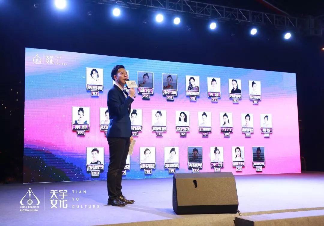 厦门分赛区复赛,导师们各出奇招抢人,黄子韬都搬出来了~