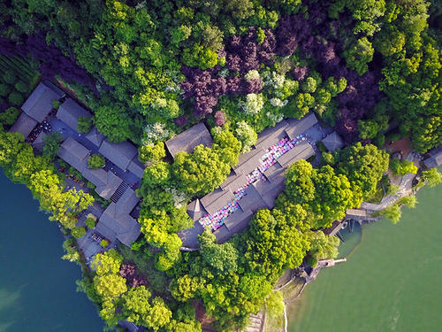 等疫情结束我要去健身,等疫情结束了我要骑车去