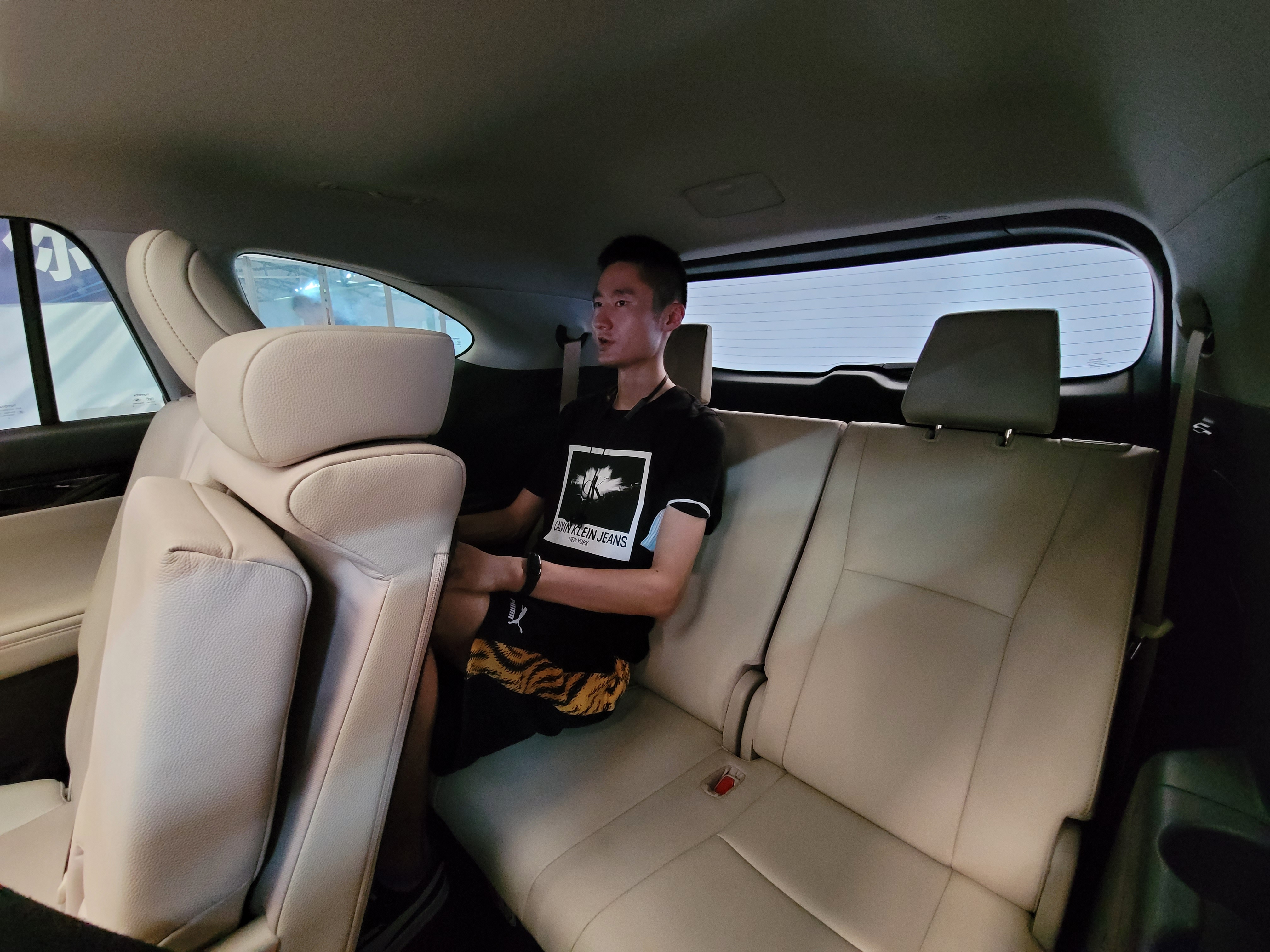 以前老汉兰达和现在汉兰达对比,新汉兰达空间尺寸直观图