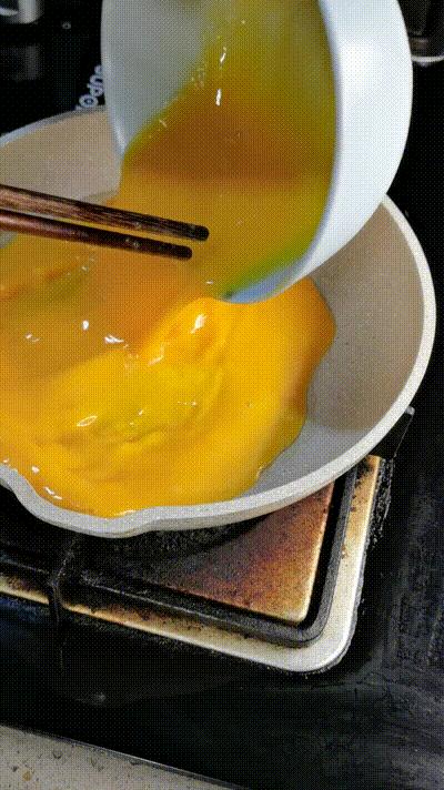 流心蛋包饭怎么才算成功,怎么在家制作流心蛋包饭