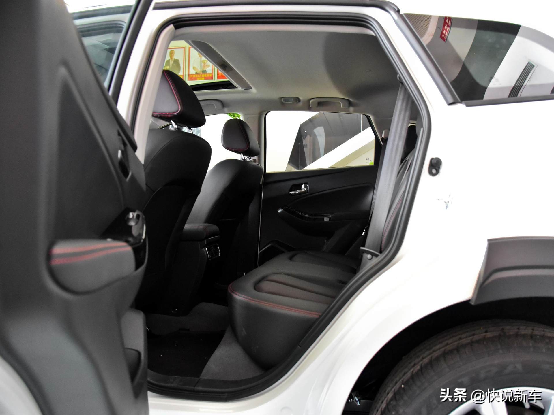 启辰t702019款手动经典版,10万性价比高空间大前脸大气轿车