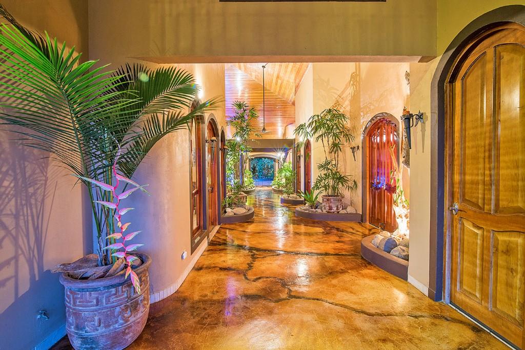 世界上最美夏日海滩风光之旅,海滩欣赏美丽的海景