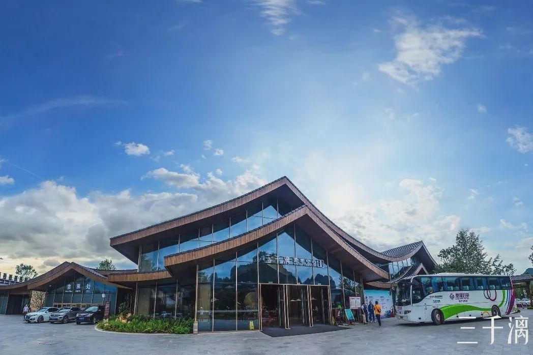 柳州周边迅速蹿红的江枫船屋别墅!天空之境简直美绝了