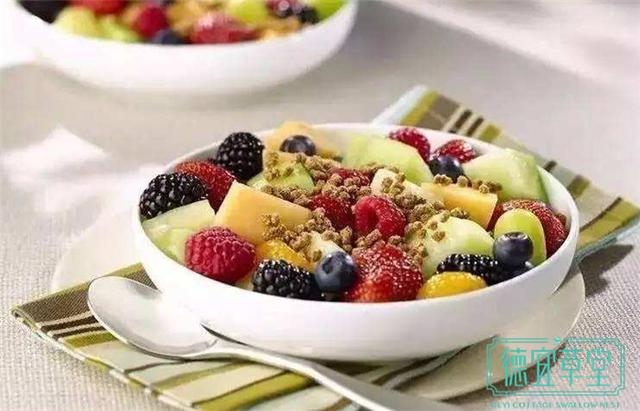 孕妇应该吃什么水果比较好,孕妇餐食谱1-3个月吃什么水果