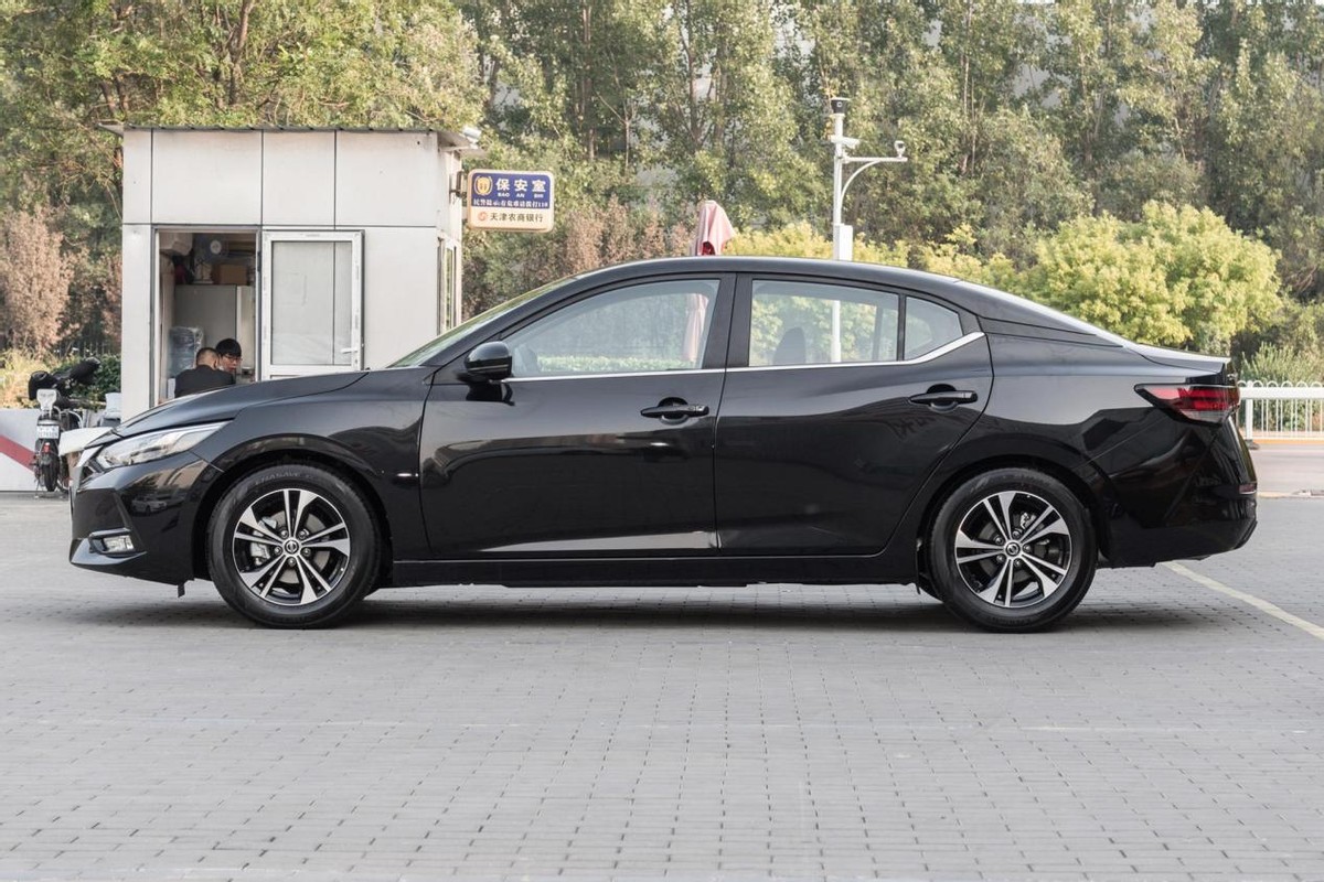 朗逸1.4t舒适版和轩逸1.6l悦享版,朗逸1.5自吸和轩逸1.6自吸哪个耐用